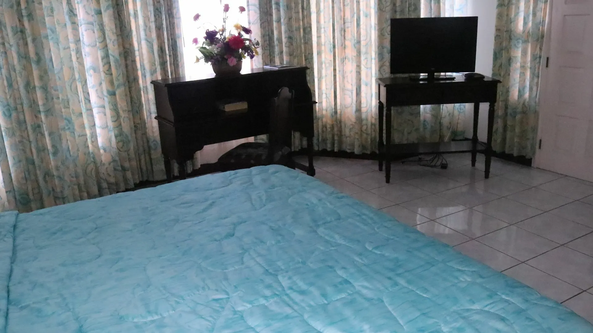 Pink Rock Bed & Breakfast Ocho Rios 0*,  Jamaica
